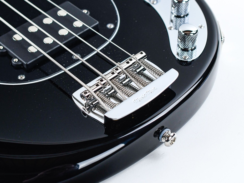 Music Man Stingray Special 4 Black | The Fellowship of Acoustics